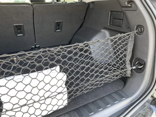 Vista 4 de Red de carga de malla para maletero estilo sobre para GMC Terrain 2018-2025 – Accesorios de coche – Organizadores de maletero y almacenamiento