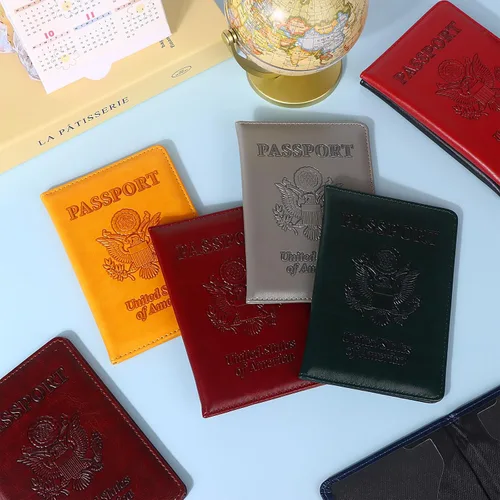 Vista 5 de Paquete de 8 soportes para pasaporte de viaje, fundas de pasaporte de cuero con ranura para tarjeta de vacunación, funda para pasaporte, protector