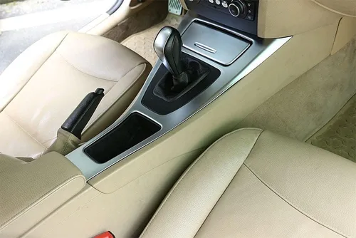 Vista 6 de Marco de cambio de engranajes de consola central de fibra de carbono ABS Accesorios para BMW E90 E92 2005-2012 Serie 3 conducción izquierda