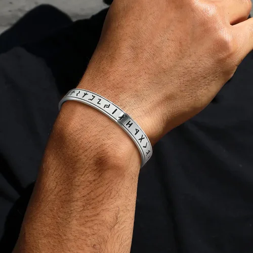 Vista 3 de Bestyle Brazalete vikingo de acero inoxidable pesado para hombres y niños, pulsera ajustable abierta de cuervoloboruna, vintage, retro, joyería