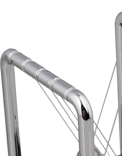 Vista 4 de Bolas de equilibrio clásicas de Newtons con base negra y bola de metal plateada para decoración del hogar y escritorio de ciencia