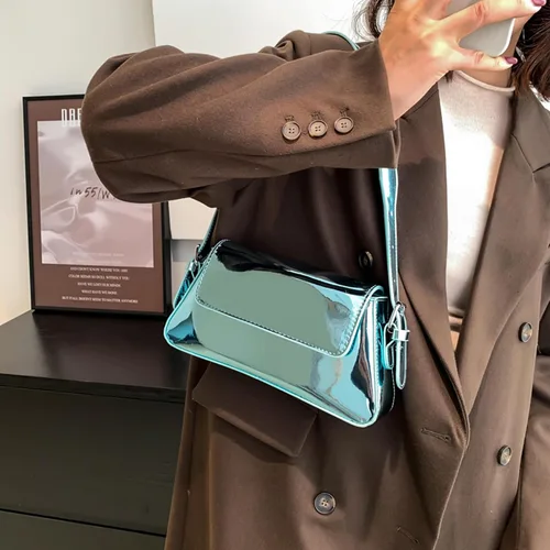 Vista 3 de Bolso de hombro pequeño para mujer, lindo bolso de mano hobo de noche, bolso de mano Y2K plateado brillante para fiesta, graduación, boda