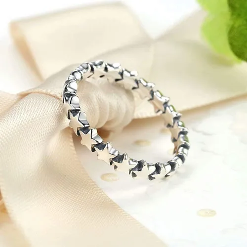 Vista 4 de Presentski - Anillo de plata de ley 925 con diseño de estrella apilable