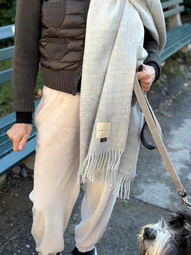 Vista 8 de thread + butter Bufanda de alpaca 100% bebé Lujo Suave Elegante Hipoalergénicocontemporáneo
