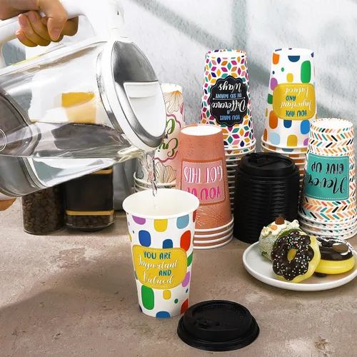 Vista 4 de Paquete de 50 tazas de café desechables de 16 onzas con tapas