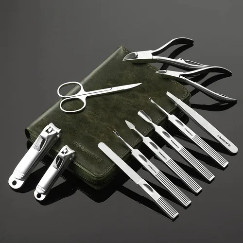 Vista 4 de FAMILIFE Juego de manicura, kit de uñas 11 en 1, kit de pedicura de acero inoxidable para hombre, kit de manicura de cuero y regalos para hombres
