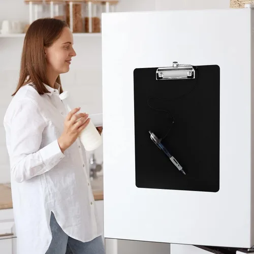 Vista 6 de 4 portapapeles magnéticos negros con clip de perfil bajo tamaño carta 9 x 12.5 pulgadas, clip estándar de tablero rígido para refrigerador