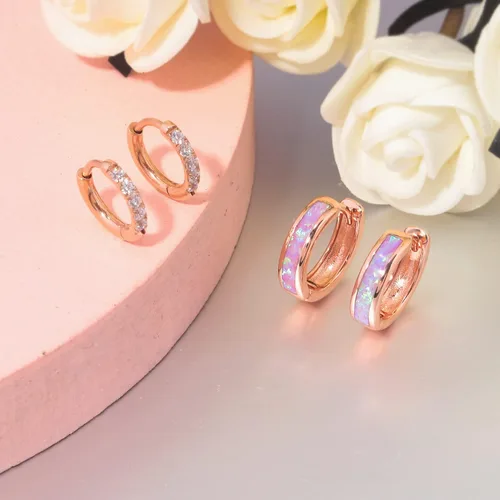 Vista 202 de CiNily Aretes Huggie de ópalo con bisagras, chapados en oro, hipoalergénicos, pequeños aretes de aro para mujeres, adolescentes, niñas, hombres