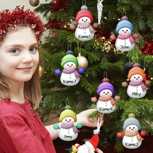 Vista 6 de Adornos de Navidad personalizados con nombre personalizado, muñeco de nieve, nombres de familia, decoración de árbol colgante de Navidad, 7