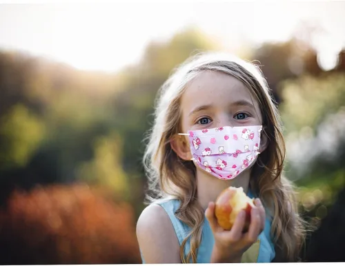 Vista 3 de Cubrebocas desechable para niños envueltos individualmente, 50 unidades, máscaras para niños, jóvenes, 3 capas Kawaii unisex para niños