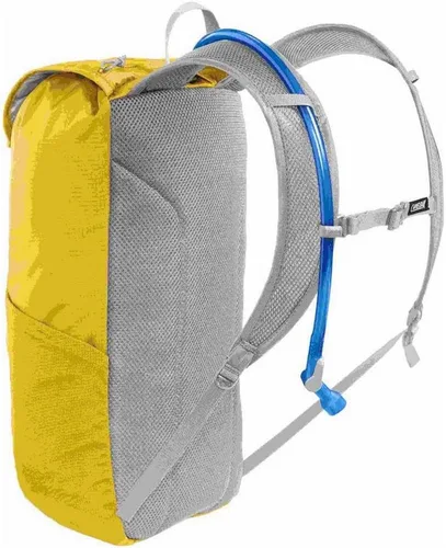 Vista 3 de CamelBak Mochila de senderismo Arete 18 Hydration Reservoir Azafrán/Plata