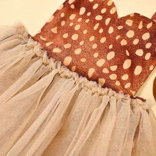 Vista 4 de Conjunto de ropa de Navidad para recién nacido, para bebé, mameluco de ciervos, de encaje y tutú+diadema de cuernos, 2 unidades de ropa de Navidad