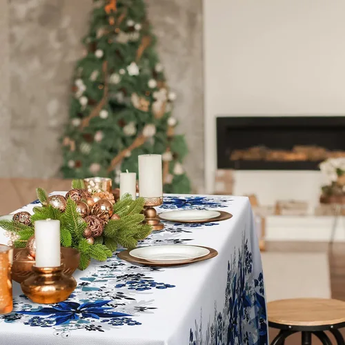 Vista 7 de Peryiter Mantel de Navidad Azul y Blanco de 60 x 84 Pulgadas Mantel de Navidad de Poinsettia Azul Decoraciones de Invierno Reutilizable Mantel