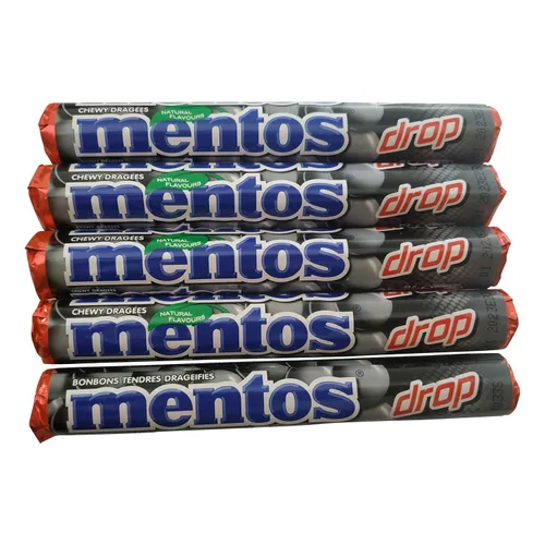 Vista 4 de Mentos Caramelos, mentas, regaliz, peso total de 6.61 onzas