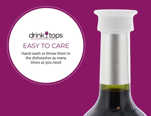 Vista 6 de Drink Tops - Fundas para botellas ventiladas, paquete de 2, color negro y blanco, fundas de silicona sin BPA para proteger el vino de elementos al
