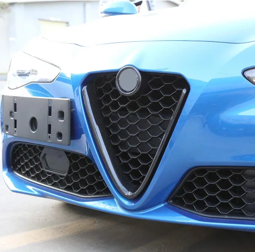 Vista 4 de YIWANG Marco de decoración de parrilla frontal de plástico ABS estilo fibra de carbono para Alfa Romeo Giulia 2017 2018 2019 piezas
