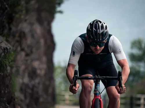 Vista 5 de MET Estro MIPS Casco, blanco holográfico brillante, talla S Cascos de bicicleta