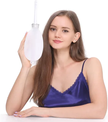 Vista 2 de Bolsa compacta de silicona para ducha, color blanco, 24 onzas líquidas