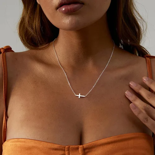 Vista 4 de Collares en capas para mujer, chapados en plata, delicada cuerda torcida de serpiente, delicado collar en capas, gargantilla de diferentes