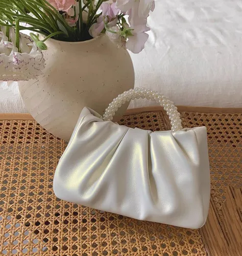 Vista 3 de Beatfull Bolso de noche para mujer, bolso de mano pequeño con perlas de cuero suave, bolso fruncido para boda, novia, fiesta, baile de graduación