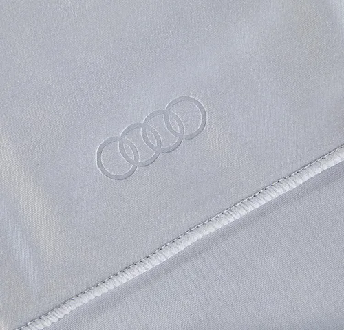 Vista 4 de Audi 80A096325 Paño de Limpieza para Pantallas Táctiles, Plata, 30 x 30 cm