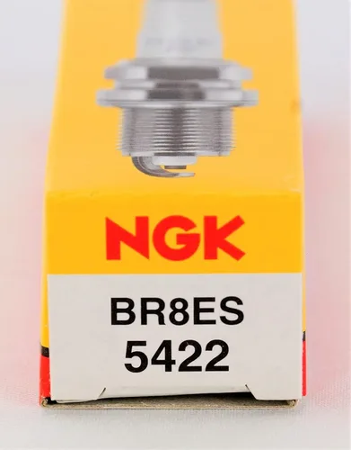 Vista 5 de NGK BR8ES 10 Bujías en caja (5422) F C