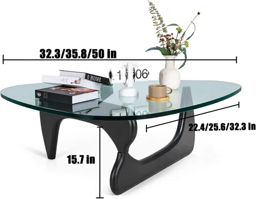 Vista 2 de Mesa de café triangular en nogal con base sólida de madera moderna de mediados de siglo y mesa de café de vidrio transparente triangular para sala