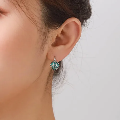 Vista 2 de BDL Joyas de turquesa Aretes de plata de ley turquesa natural con circonita cúbica 5A regalos de cumpleaños para ella o mamá joyería de boda