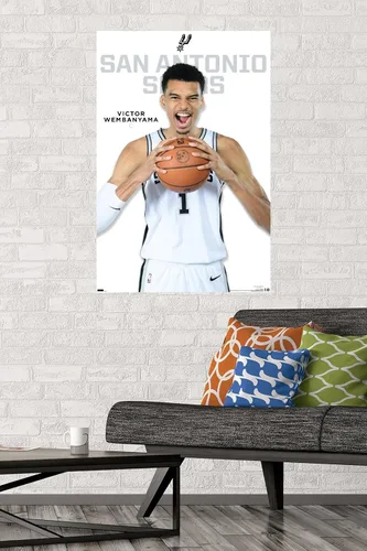 Vista 2 de Póster de pared de la NBA San Antonio Spurs - Victor Wembanyama largometraje de la serie 23