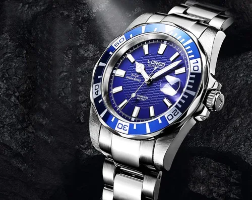 Vista 2 de LOREO Mens GMT plata acero inoxidable zafiro cristal azul giratorio bisel azul dial relojes automáticos