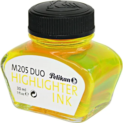 Vista 11 de Tinta embotellada Pelikan color negro brillante para plumas estilográficas, 30 ml (4001)
