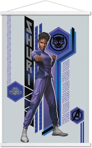 Vista 18 de Trends International Marvel Black Panther: Wakanda Forever - Póster de pared Shuri, 22.4 pulgadas de largo x 14.7 W, versión enmarcada de madera