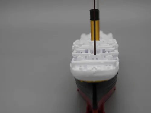 Vista 6 de TheRoller3d RMS Titanic Model Ship con iceberg, 1 pie de largo montado, históricamente preciso, réplicas Titanic