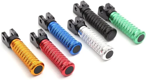 Vista 4 de MC MOTOPARTS Estriberas delanteras POLE Gold CNC compatibles con YZF R3 2015-2017