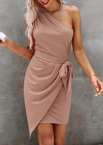 Vista 2 de PRETTYGARDEN - Vestido para mujer, diseño corto, entallado con falda tubo, fruncido y de hombro descubierto para fiestas
