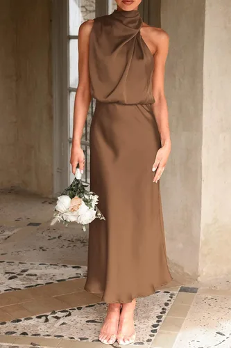 Vista 5 de PRETTYGARDEN Vestido de satén de verano 2023 para mujer, elegante, sin mangas, cuello alto, vestido maxi para fiesta de cóctel