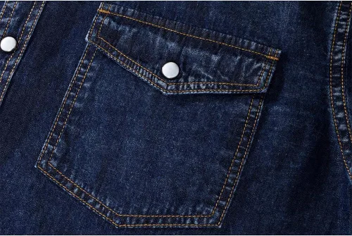 Vista 3 de Camisa vaquera de manga corta con doble bolsillo para hombre