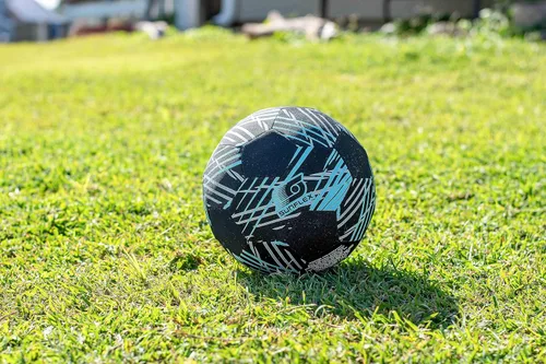 Vista 3 de Sunflex Balón de fútbol de neopreno, pelota ligera impermeable para exteriores, 8 pulgadas de diámetro, suave y segura, diseñada para recreación