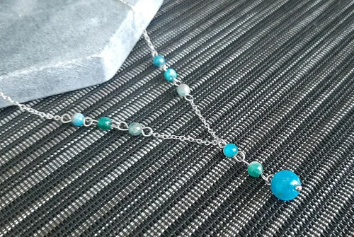 Vista 4 de Natural Crystal Bead Blue Apatite Stone Y Shaped Lariat Necklace Non-Tarnish Steel Chain