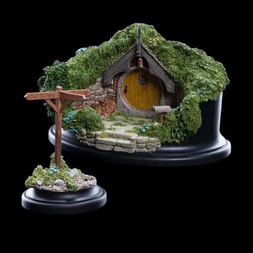 Vista 3 de Weta Workshop El Señor de los Anillos - Estatua de la Cueva del Hobbit (5 Hill Lane)