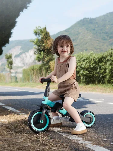 Vista 4 de newyoo Triciclos para niños pequeños de 1 a 3 años, bicicleta de equilibrio para bebés, regalo de Navidad y cumpleaños para niños y niñas, triciclo