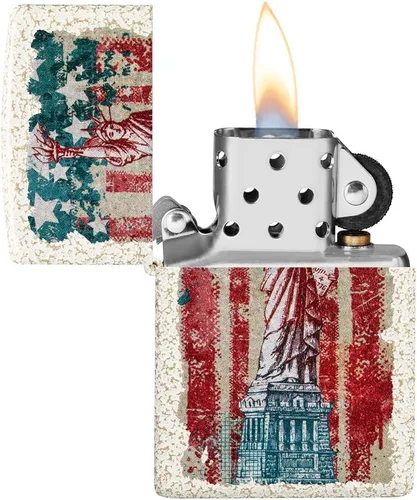 Vista 48 de Zippo encendedores con la bandera de EE. UU.