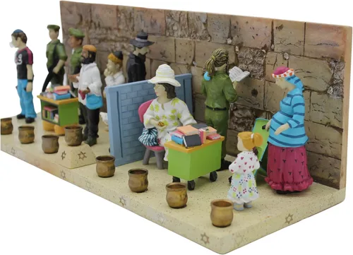 Vista 23 de Majestic Giftware Menorá de Janucá chapada en plata con diseño de cuentas (MN-HA123) Compatible con velas estándar de Janucá Calidad duradera