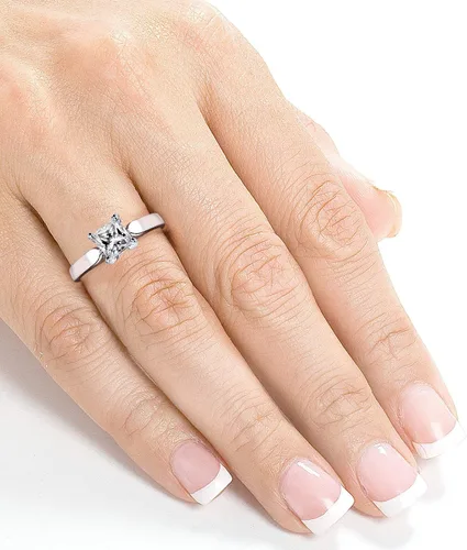 Vista 4 de Kobelli Anillo de compromiso de la catedral de la princesa moissanita con cabeza de clavija, oro blanco de 14 quilates