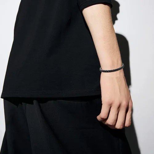 Vista 2 de KXJ Pulseras de cuero trenzado unisex de 0.197 in para hombres y mujeres, pulsera de cuerda de cuero genuino, marrón, azul, negro, cierre magnético
