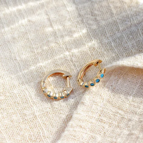 Vista 4 de VACRONA Gold Hoop Earrings Huggie for Women Cubic Zirconia 14k Gold Plated Small Huggie Hoops Earrings Hypoallergenic Jewelry Gifts