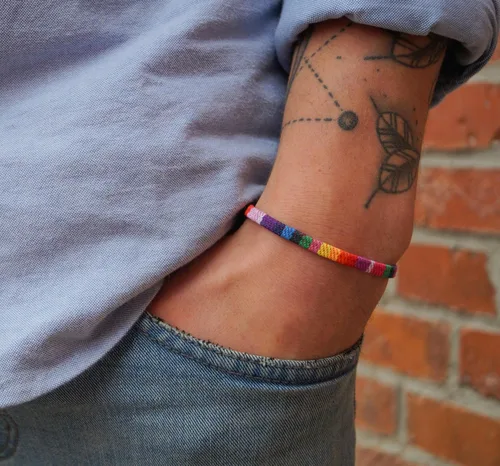 Vista 26 de Made by Nami Boho Surfer Bracelets for Men and Women Crafted from Colorful Braided Strings Adjustable and Waterproof Handmade Bracelets for Summer