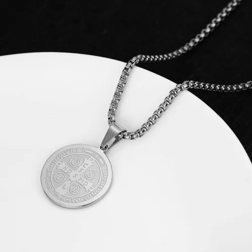 Vista 4 de STWTR Collar de medalla de San Benito de acero inoxidable medalla de sacramento cristiano joyería antimalvada regalo católico para hombres y mujeres