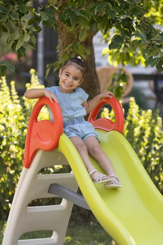 Vista 4 de Smoby - Funny Slide - 6.6 ft Slide - Juego al aire libre para niños - a partir de 2 años - 820404