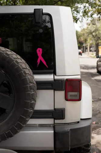 Vista 2 de Calcomanía de vinilo con cinta rosa para cáncer de mama, 100% impermeable